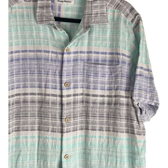 Men’s Tommy Bahama Blue Gradient Madras Casual Button Down Shirt Size Large - Picture 2 of 4